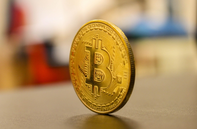 欧易发布定位设置升级公告:覆盖56个稳定币交易对 区域合规效率提升60%