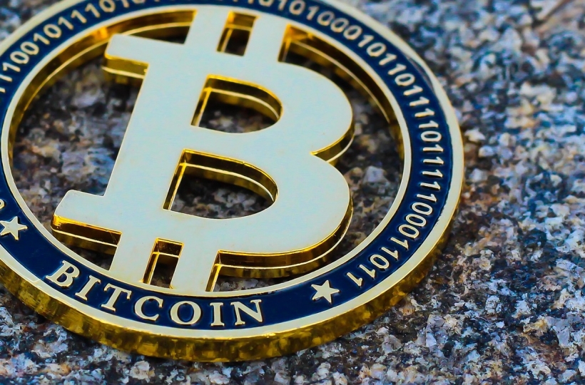 OKX官方交易所APP上线比特币闪电网络：零手续费即时转账 月活用户突破600万