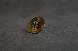 欧逸交易所：AI客服系统全面升级 首次响应时间缩短至15秒